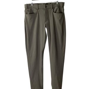 Rungne Apparel Men's Greyish Green Anchor Pants